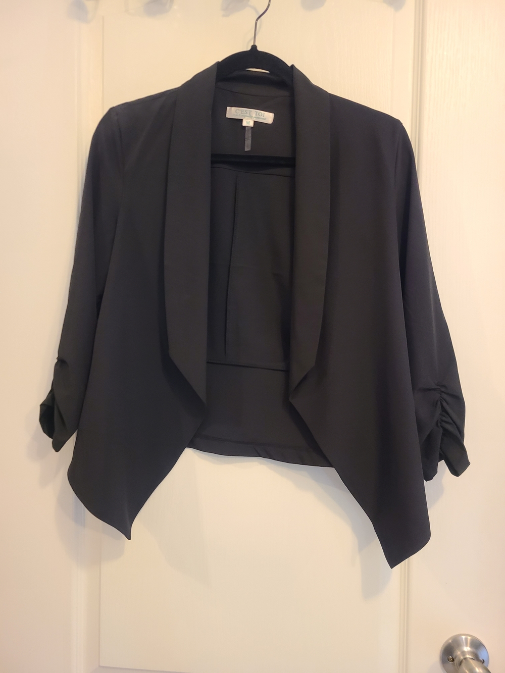 East 5th Black Open-Front Draped Blazer